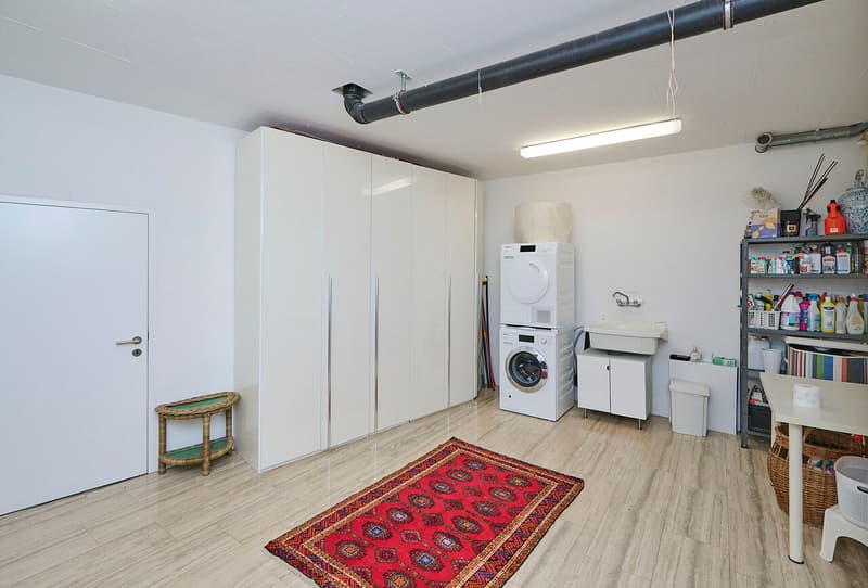 Schönes 4,5-Zimmer-Wohnung mit Seeblick in einer prestigeträchtigen Residenz (12)