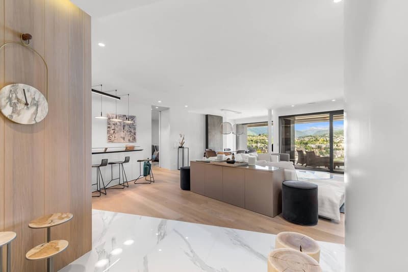 Unique lake-view penthouse in Prestigious Nizza Paradise Residence (7)