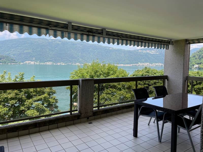 !! APP. CON DUE TERRAZZE DIRETTAMENTE AL LAGO !! (2)