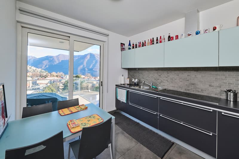 Prestigioso 4,5 locali vista lago a due passi dal centro di Lugano (6)