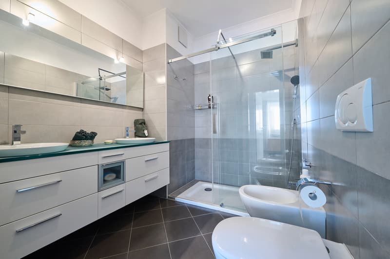 Prestigioso 4,5 locali vista lago a due passi dal centro di Lugano (11)