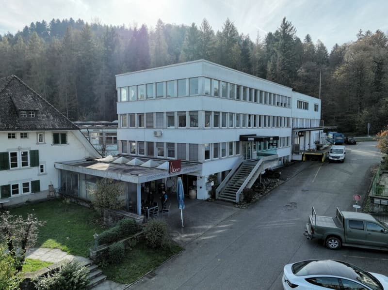 Modern and versatile office spaces in Hendschiken! (8)