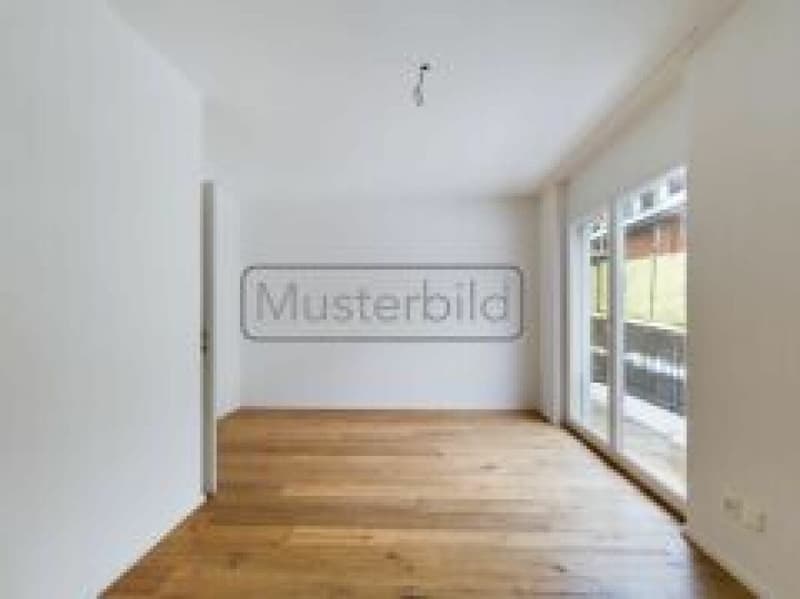 Charmante 2.5-Zimmer-Wohnung in Birmenstorf (2)
