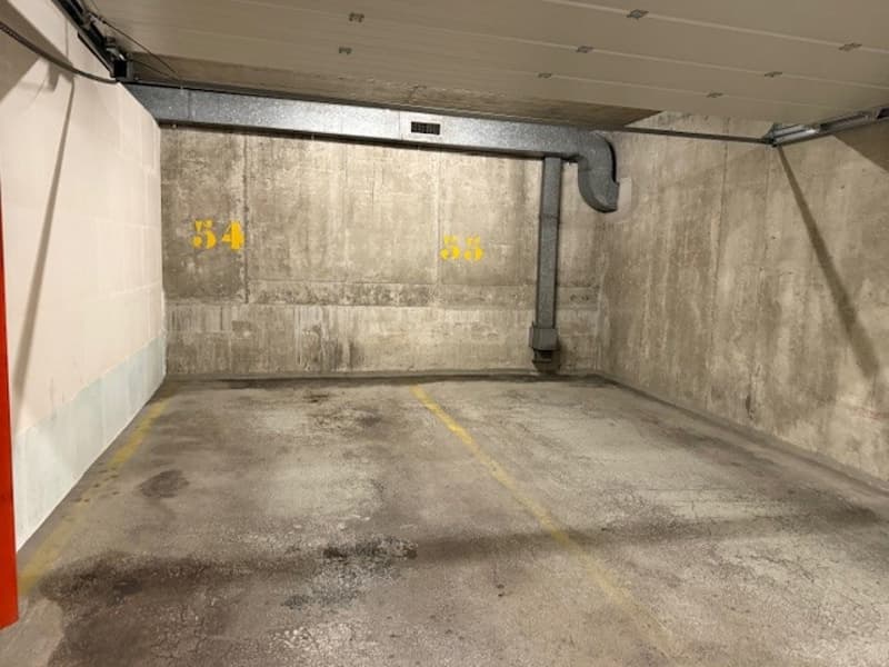Doppelgaragenbox in Tiefgarage in Bassersdorf zu vermieten (2)