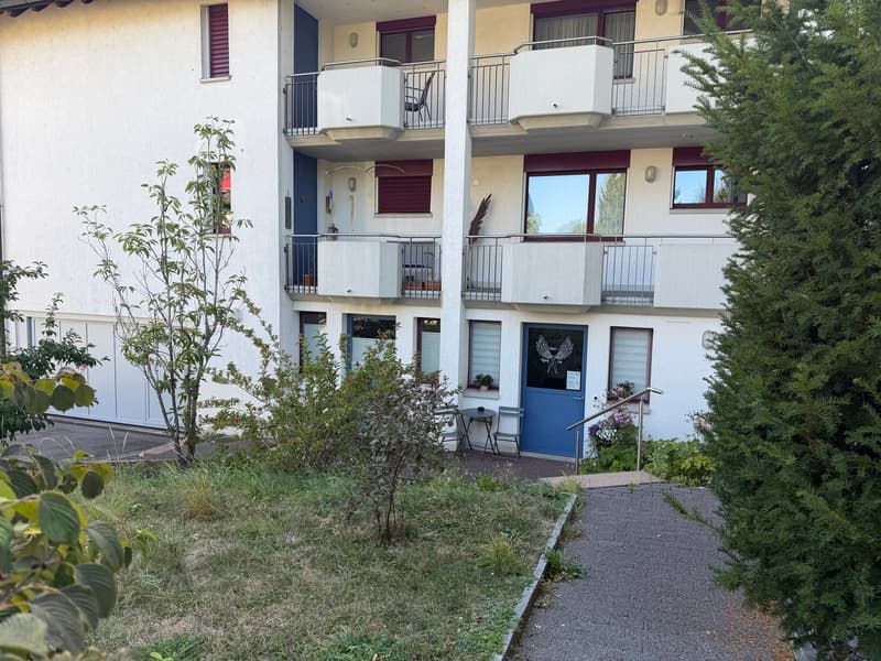 Charmantes Gewerbelokal / Büro in Brütten – ca. 20 m² (2)