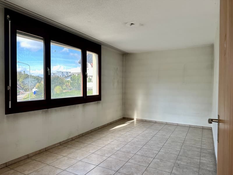 Grosszügige 4,5-Zimmer-Wohnung mit viel Platz (7)