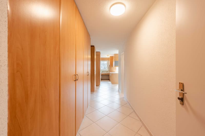 Helle 4,5-Zimmer-Wohnung mit viel Zusatz (4)