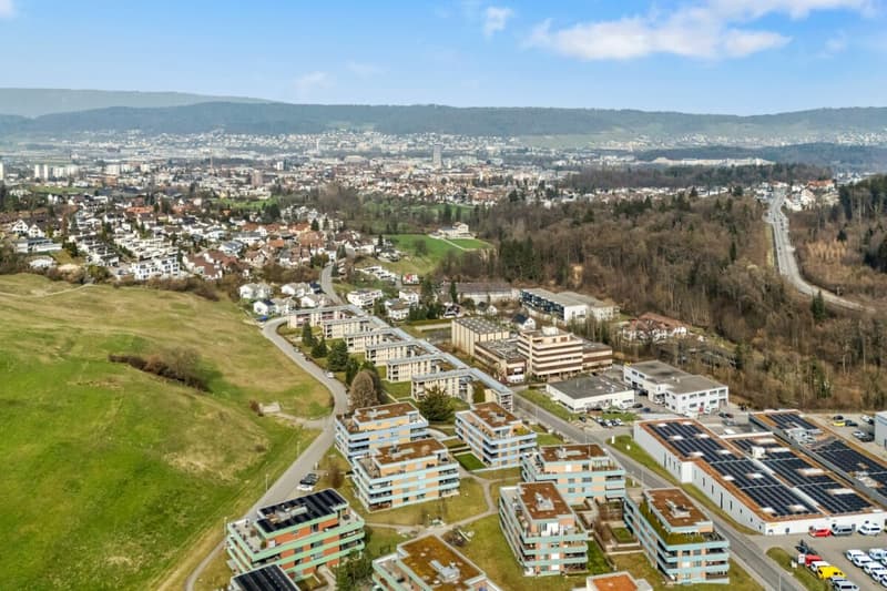 A home between rural idyll and urban proximity (9)