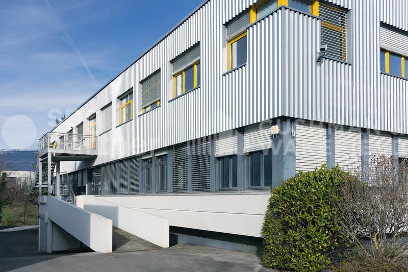 Industrial and administrative surfaces - Veyrot 11 (1)