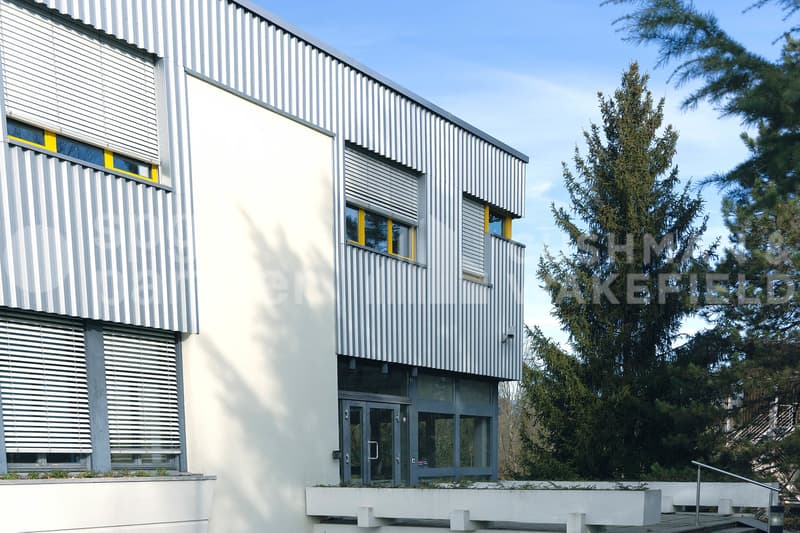 Bureaux et surfaces industrielles de 2?842 m² - Veyrot 11 (5)