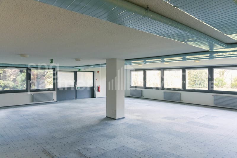 Bright administrative and craft premises in the heart of ZIMEYSA - Veyrot 11 (11)