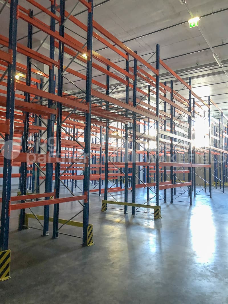 Grenet 21 - Magazzini logistici, laboratori artigianali e uffici moderni con terrazza (11)