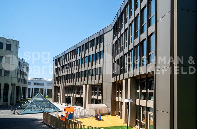 EQUINOXE Surfaces administratives sur mesure avec rooftop panoramique (3)