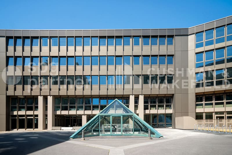 EQUINOXE Surfaces administratives sur mesure avec rooftop panoramique (3)