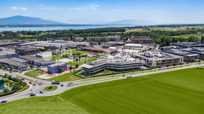 Uffici Plug & Play in un edificio di lusso a Terre Bonne Nyon (2)