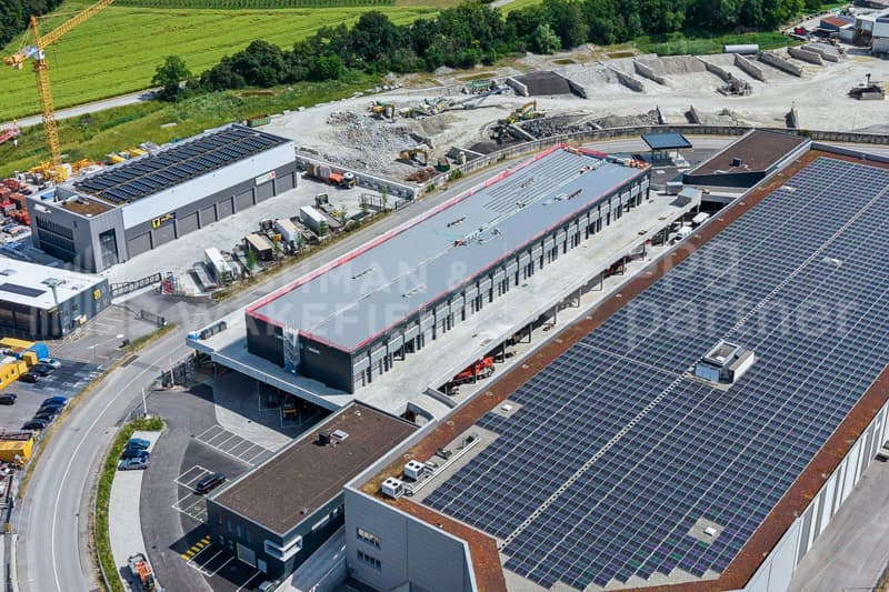 New artisanal boxes in industrial zone - SATIGNY (Bois-de-Bay) (3)