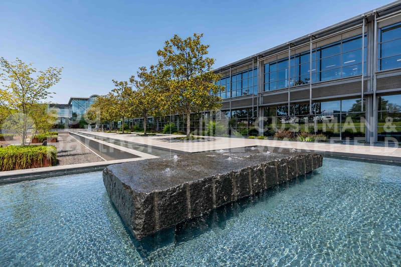 Bureaux aménagés de 2?930 m² à louer proche de Genève - Onyx Business Park (4)