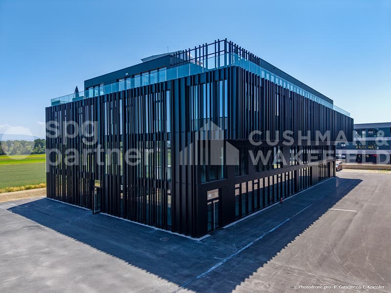 AVOUILLONS Industries de précision - Laboratoires - R&D - Administration (6)