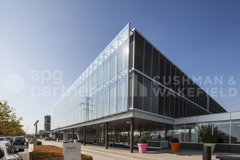 A-One Business Center Bureaux Plug & Play avec vue sur le Lac (1)