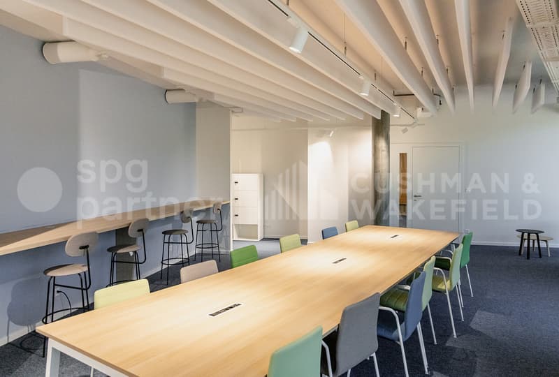 QG CENTER Travaillez, partagez et créez dans un lieu unique (4)
