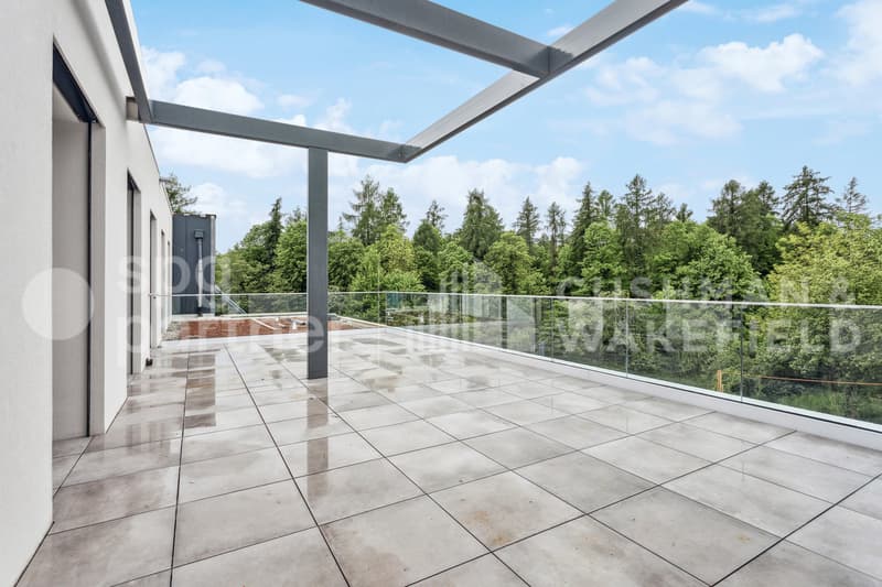 Bureaux, terrasses et rooftop en face du quartier Côté Gare - Mochettaz 7 (9)