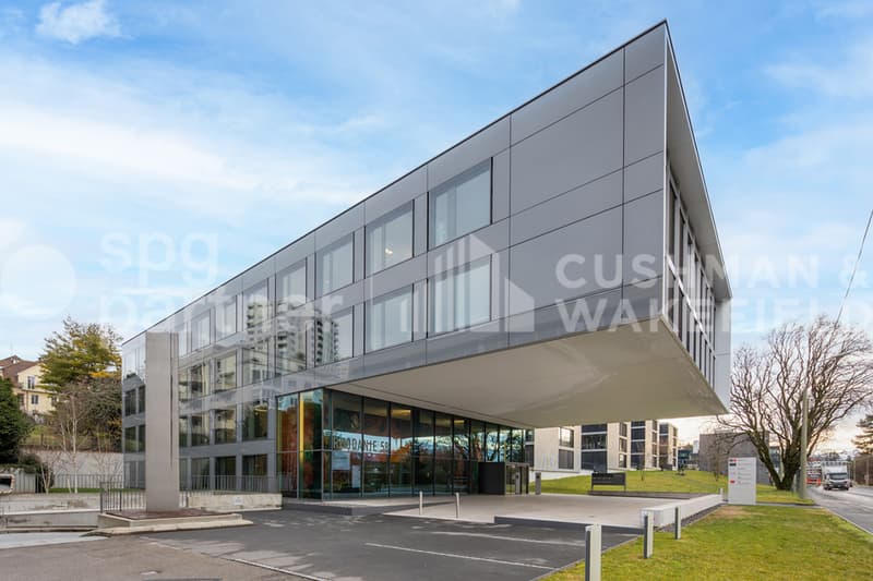 Bureau Plug&Play lumineux dans le quartier de Vidy - Rhodanie 58 (2)