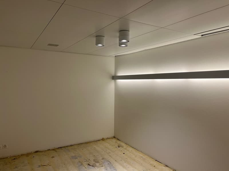 Spazi di stoccaggio pratici in una posizione centrale a Seefeld, Zurigo (3)