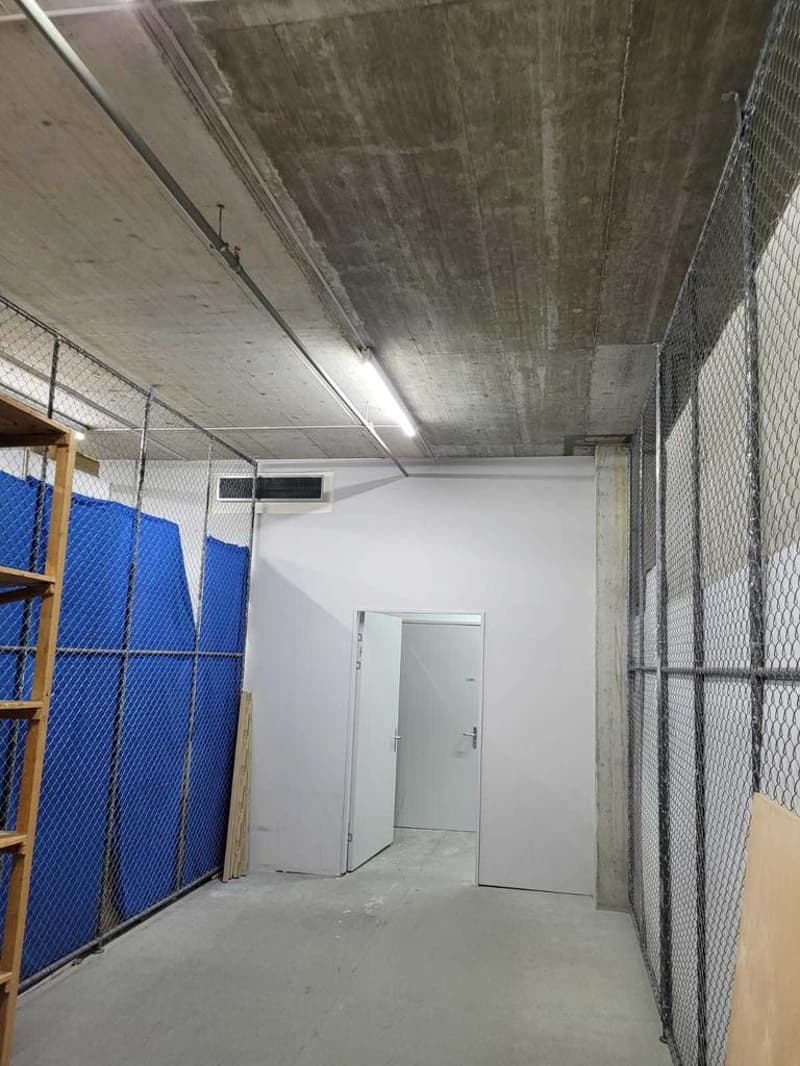 Magazzino con 25.4 m2 in affitto! (3)
