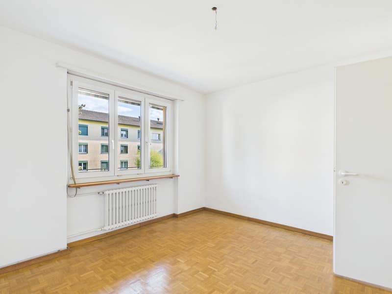 Incantevole appartamento 2 locali con balcone a Zürich-Witikon (2)