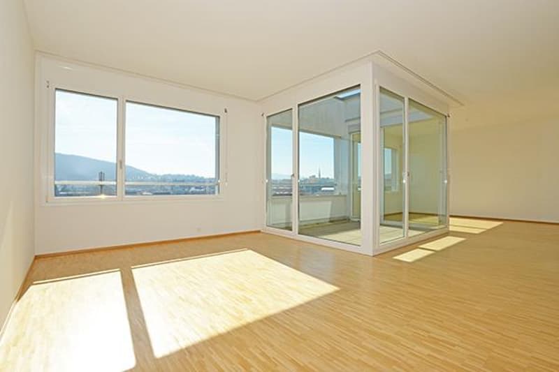 5.5 Zimmer-Maissonettwohnung im Herzen von Oerlikon (2)