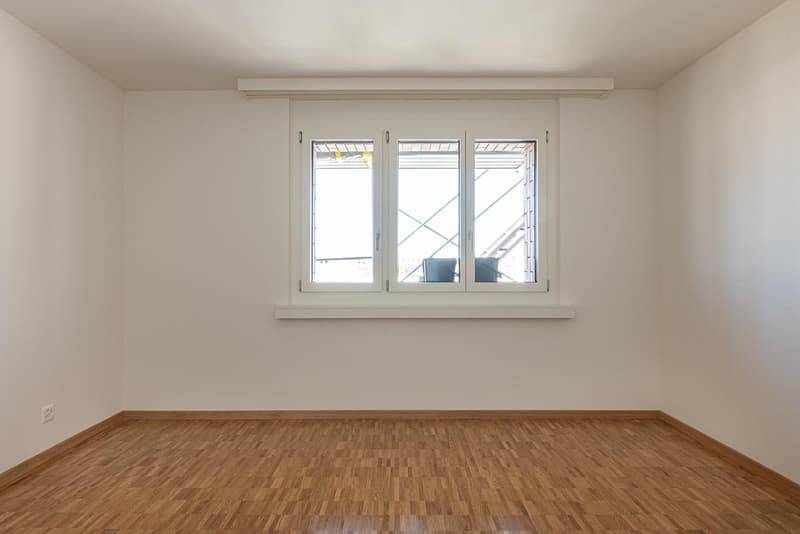 Appartement moderne de 2,5 pièces dans le quartier de Zürich-Oerlikon, vie urbaine avec style (6)