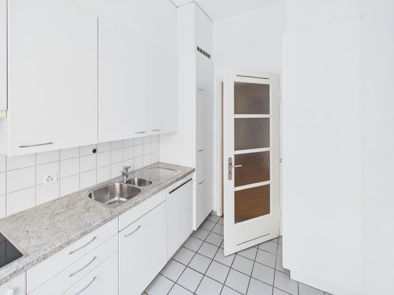 Delizioso appartamento 3 locali in posizione centrale (5)