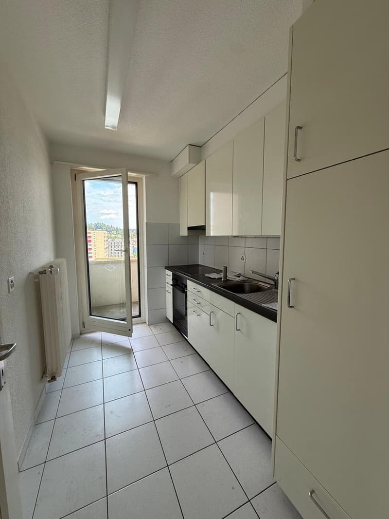 2 bedroom apartment in the heart of Uster (6)