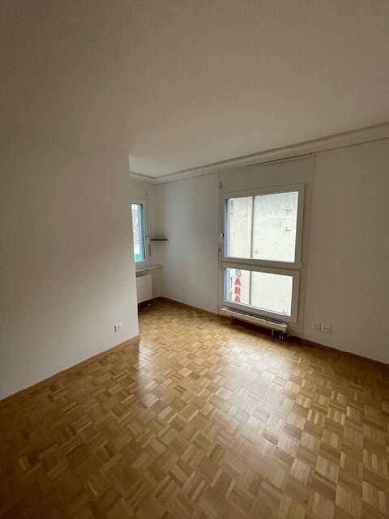 Appartement attractif de 4,5 pièces au cœur de Zurich Kreis 4 (4)