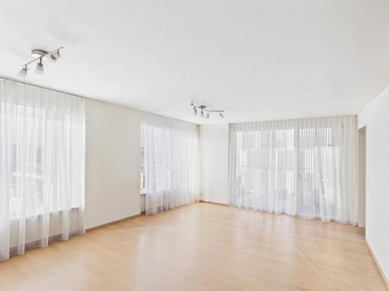 Ankommen und wohlfühlen - Ihre neue 3.5-Zimmer-Wohnung in Oerlikon (2)