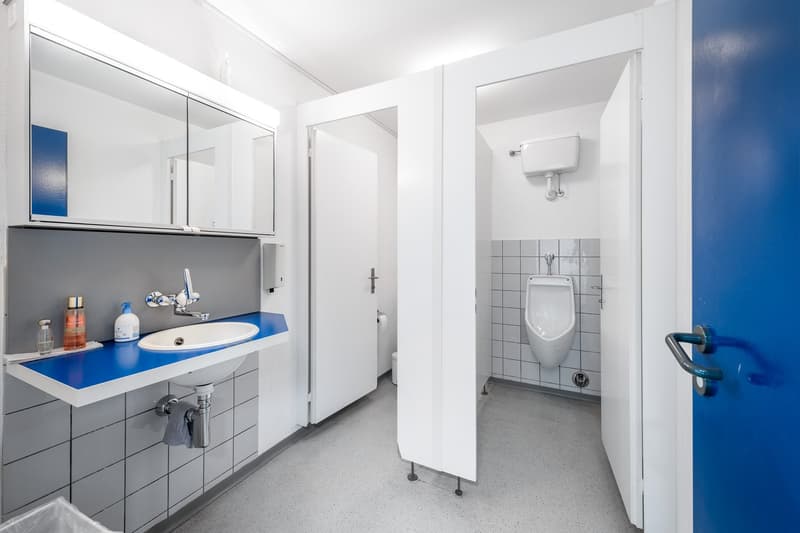 Bezugsbereites Büro für 8–14 Mitarbeitende – 10 Min. zu Stettbach (15)
