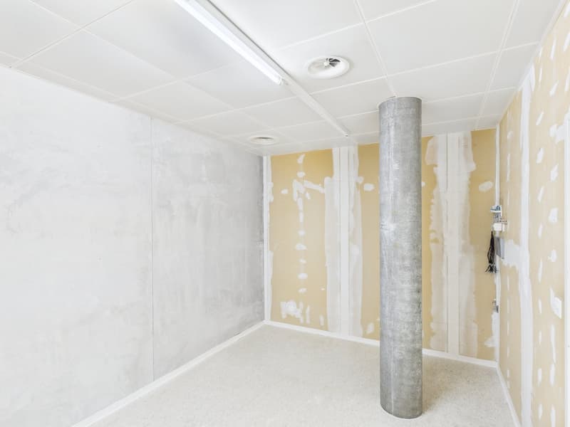 Moderne Ladenfläche mit hoher Visibilität an zentraler Lage in Wil (17)
