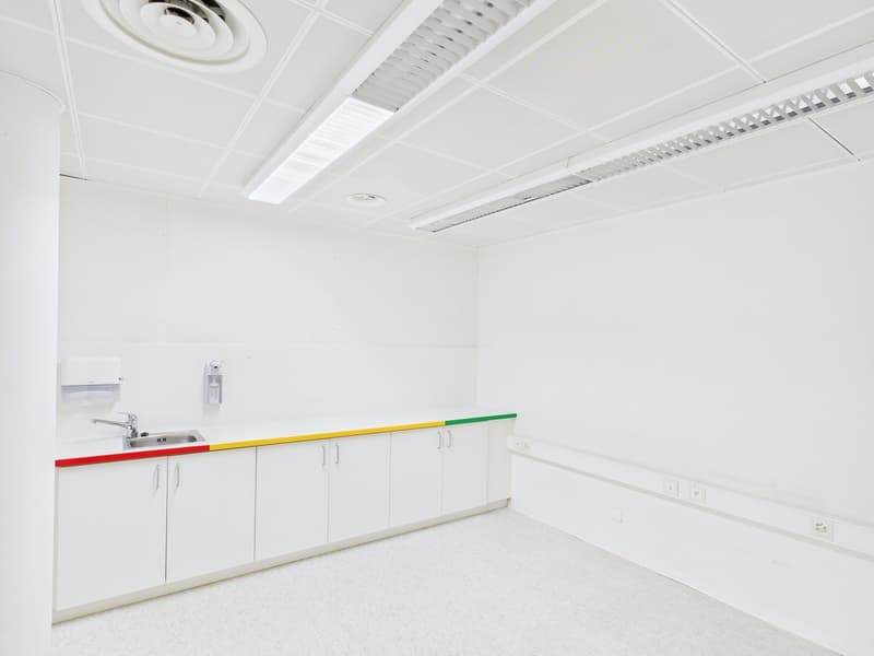 Moderne Ladenfläche mit hoher Visibilität an zentraler Lage in Wil (16)