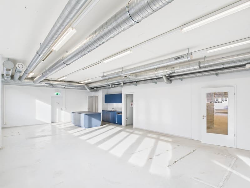 Moderne Produktionsfläche samt separater Bürofläche in Winterthur (5)