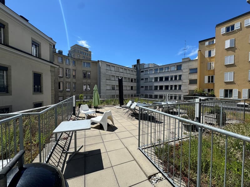 Appartement lumineux de 2.5 pièces avec balcon au cœur de Lausanne (3)