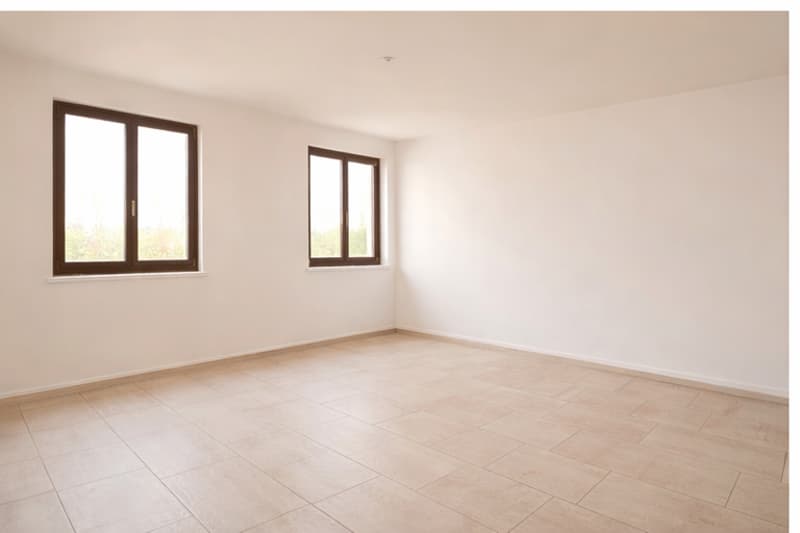 COLDRERIO - Location d'un splendide appartement avec jardin immergé dans le vert (rif. 003) (4)