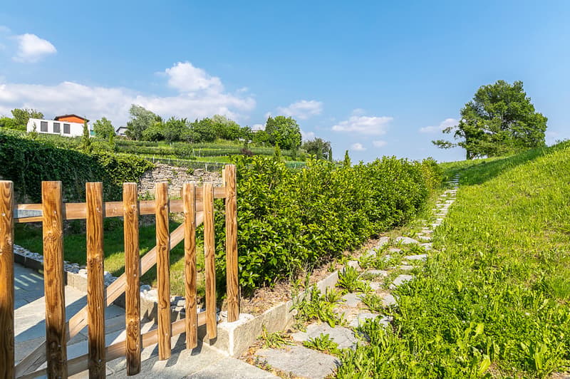 Mietwohnung bezauberndes Duplex mit 3.5 Zimmern und privatem Garten (10)