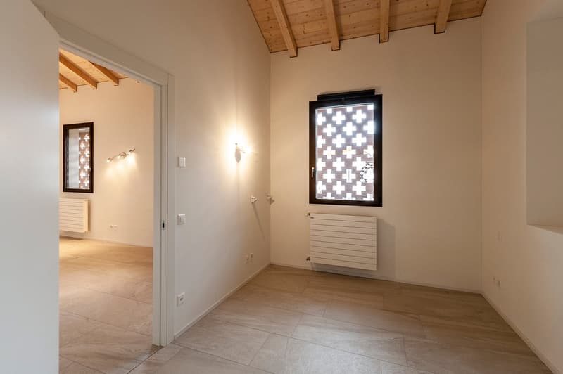 AFFITTASI LUMINOSO APPARTAMENTO DA 2.5 LOCALI IMMERSO NEL VERDE (6)