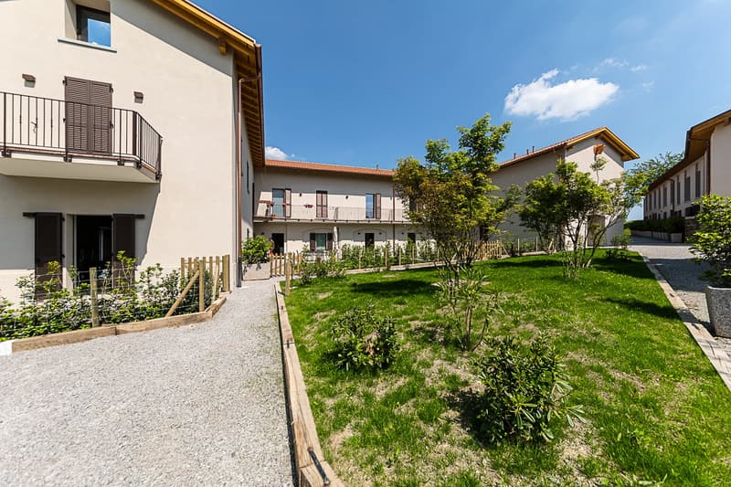 Helllichtes Dachgeschoß-Apartment mit 55 m² und Garten zur Miete (13)
