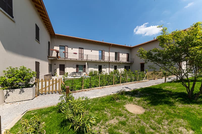 Helllichtes Dachgeschoß-Apartment mit 55 m² und Garten zur Miete (14)