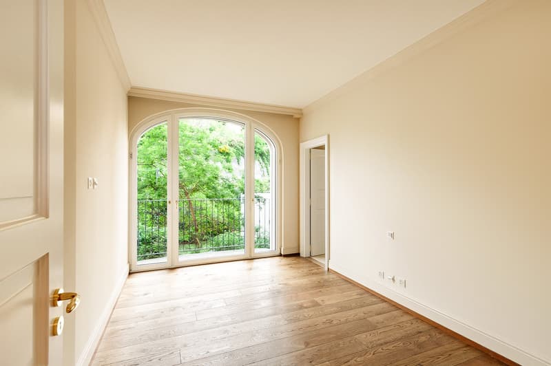 COLLINA D'ORO-AGRA - Lussuoso appartamento di 276 mq con ampia loggia e vista lago (Rif. 303) (6)