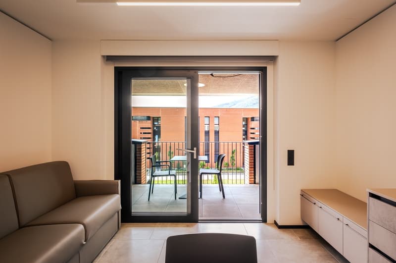 RIVA SAN VITALE - AFFITTASI APPARTAMENTO 1.5 ARREDATO CON BALCONE (rif. 208) (1)