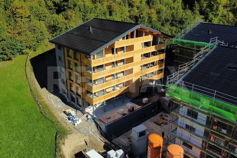 Sustainable Living Garglas.ch - 3.5-Room Apartment F10 with Solar Power Share (2)