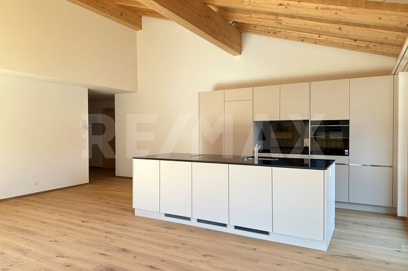 Sustainable Living Garglas.ch - 3.5-Room Apartment F10 with Solar Power Share (1)