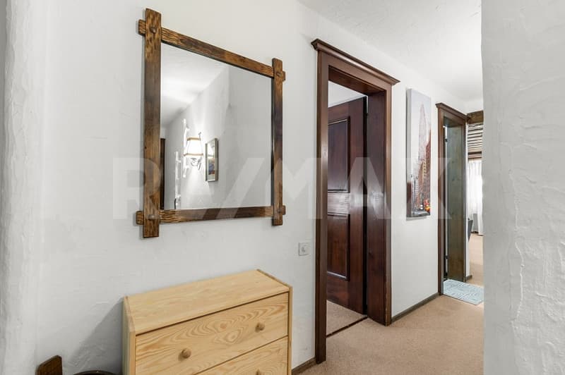 Hemelige 4½-Zimmer-Wohnung im Zentrum von Klosters (8)
